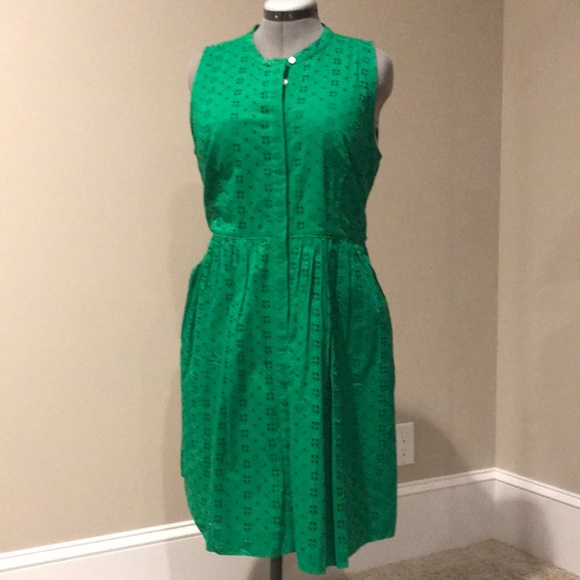 J. Crew Factory Dresses & Skirts - Kelly green sleeveless eyelet dress